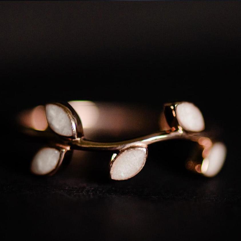 Ivory - Ring